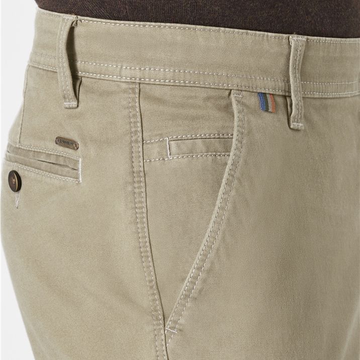 B1102XT Tall Fit Redpoint Chino Trousers (Beige)