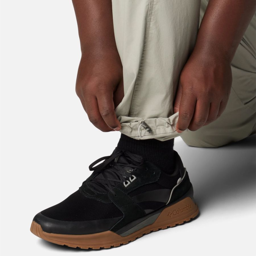 B1160 Columbia Stretch Cargo Trousers (Stone)