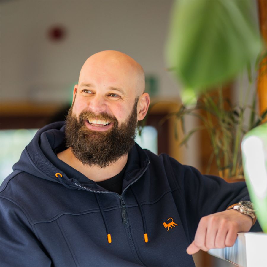 D6642 Lébrett Full Zip Hooded Top (Navy)