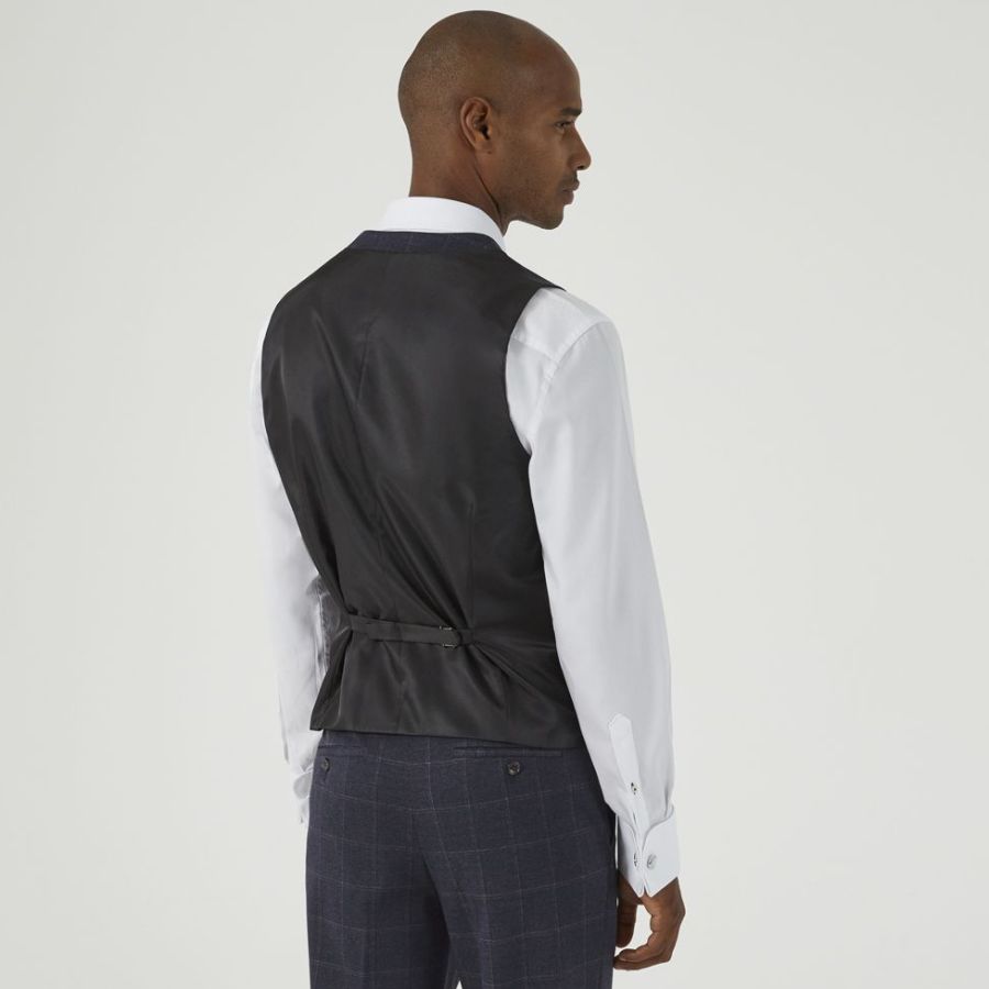 D6749XT Tall Fit Skopes Thoresby Stretch Waistcoat