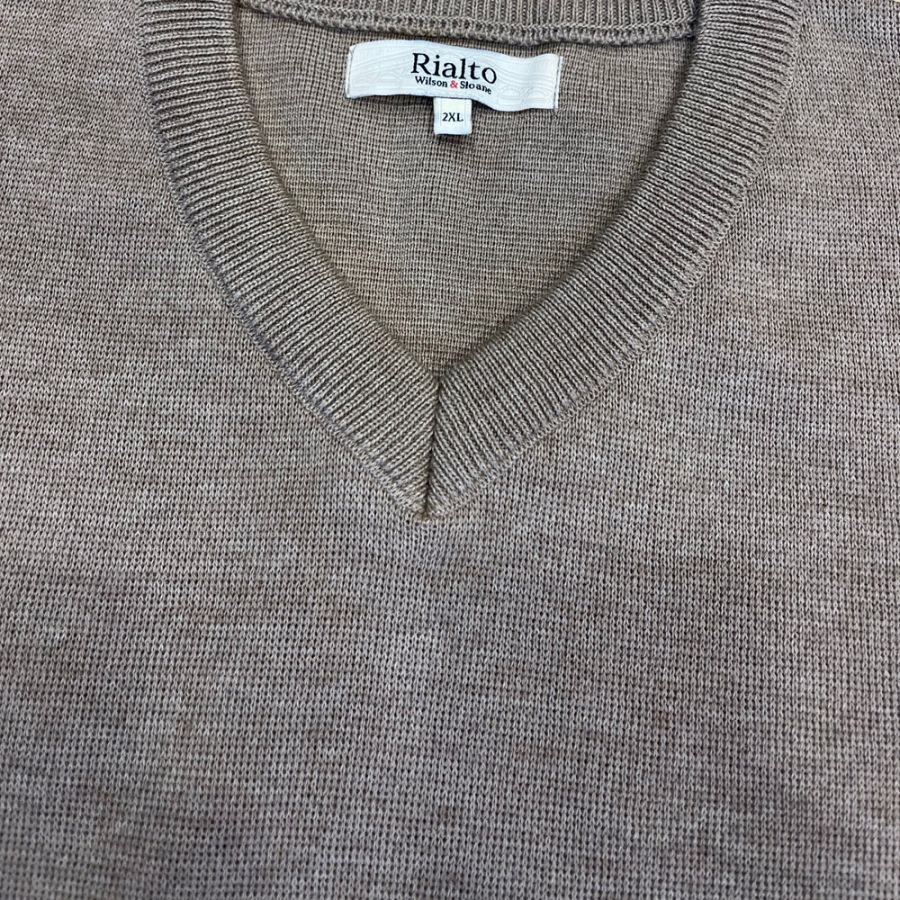 E1107 Rialto V-Neck Jumper (Stone)