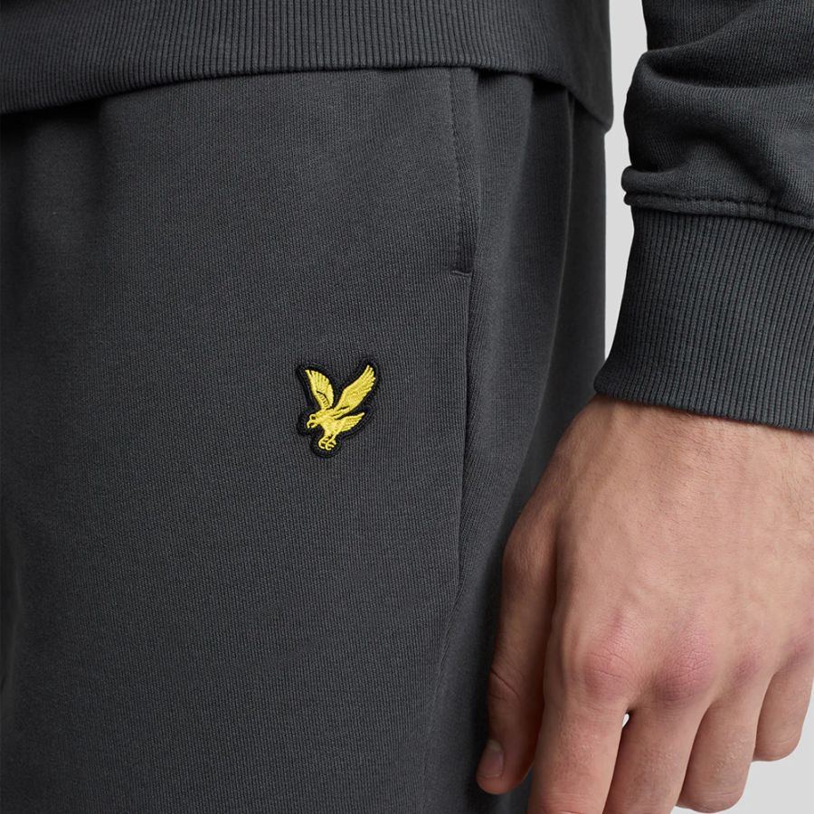 F1559 Lyle & Scott Sweat Short (Gunmetal)