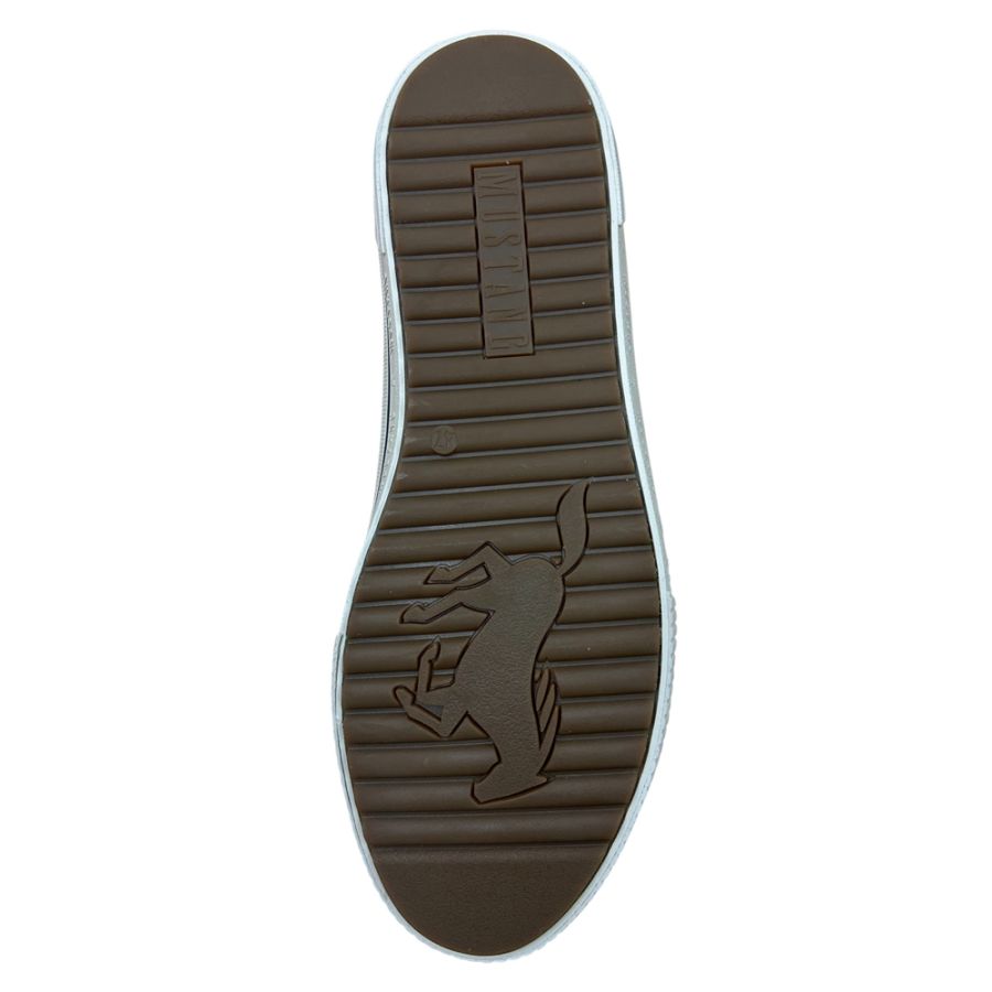 H1963 Mustang Lace Up Casual Shoe (Brown)