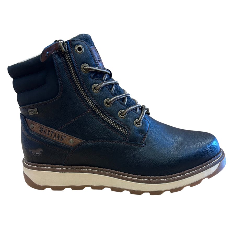 H1968 Mustang Plain Boots Size 6 to 11 (Black)